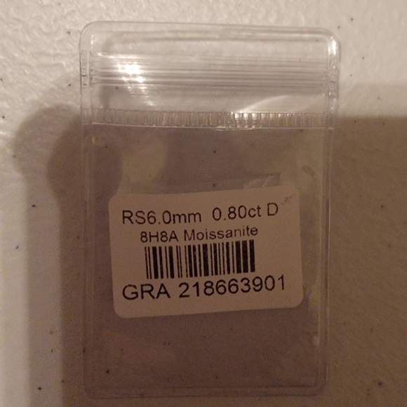 Moissanite Silver Stud Earrings. - Picture 3 of 7